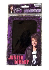 Vintage 2012 Bravado Justin Bieber 6" x 4" Magnetic Photo Frame Purple & Black