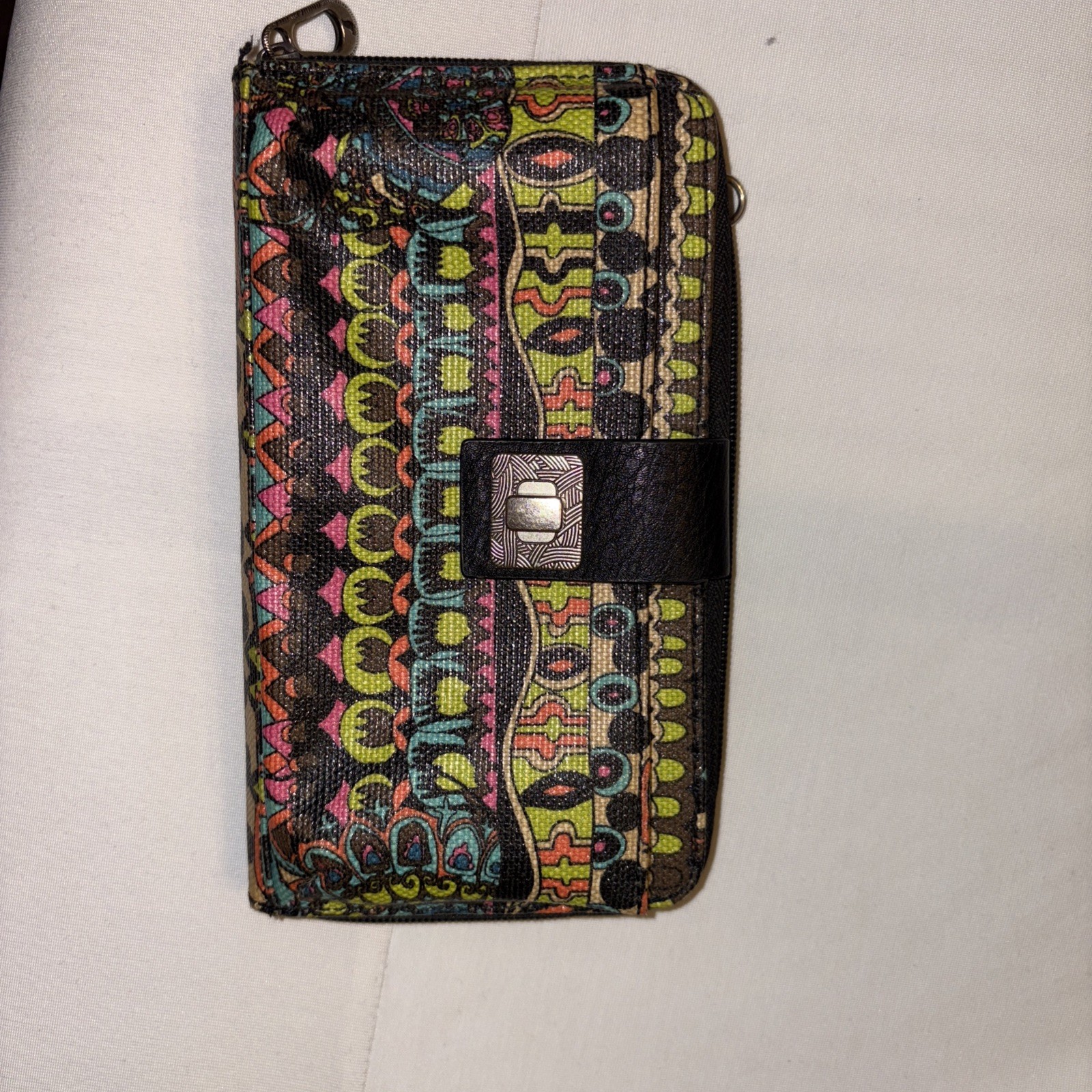 Picture 1 of 4