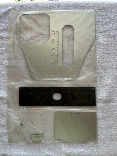 New 1965 -67 Corvette Console Repair Kit Automatic Transmission 5 Pc - Picture 3 of 3