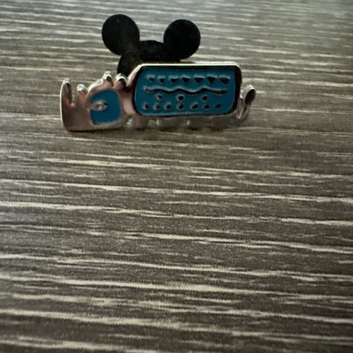 2008 Disney Silver Rhino Animal Kingdom Pin, Pin-back, Tie Tack  - Picture 12 of 14