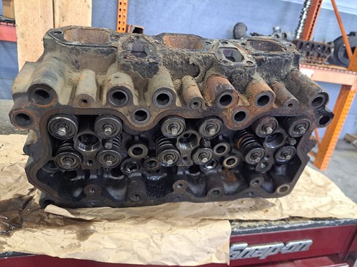 Mack E7 Etec Cylinder Head Rebuildable Core