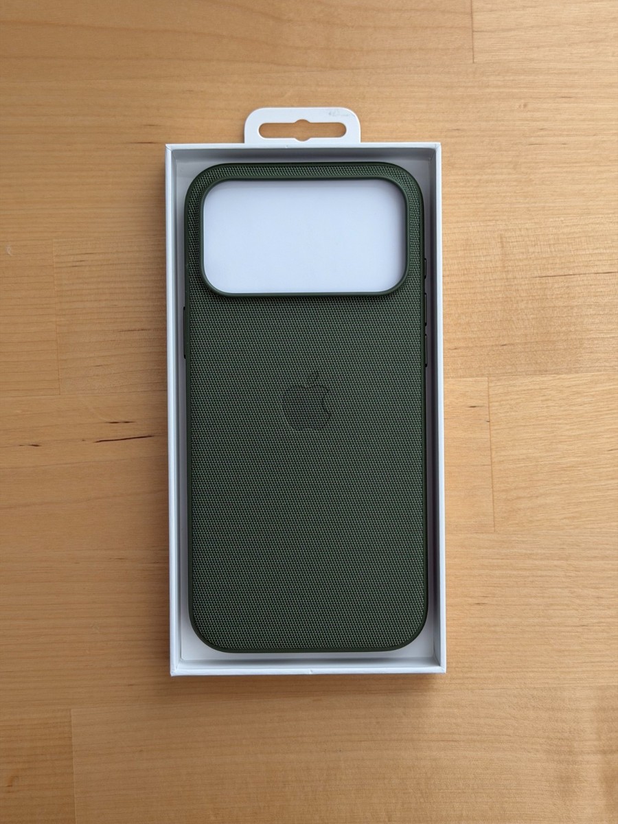 Apple iPhone 17 Pro Max TechWoven Case w/ MagSafe Green new