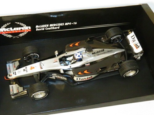 1/18 McLaren Mercedes MP4-16 David Coulthard 2001 Saison - Bild 5 von 5
