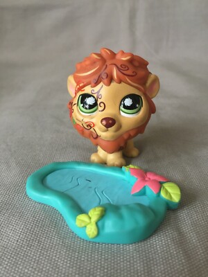 Figurine LITTLEST PETSHOP Lion #944 Avec Couronne - Sans élastiques - Occasion Collection