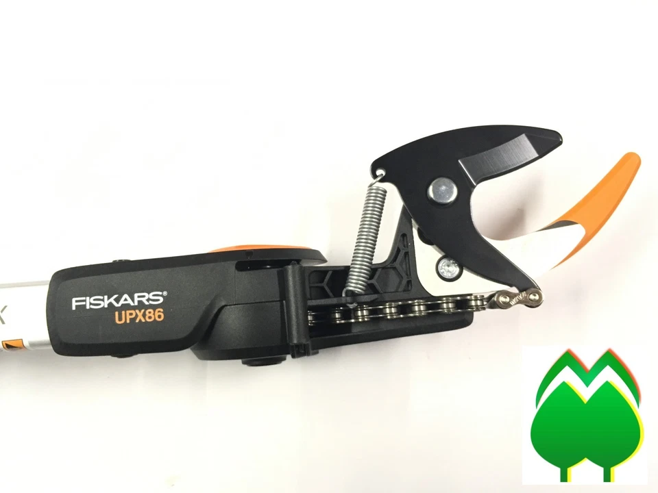 FISKARS Svettatoio Telescopico UPX86  Universal Cutter  240-400cm - Immagine 2 di 4