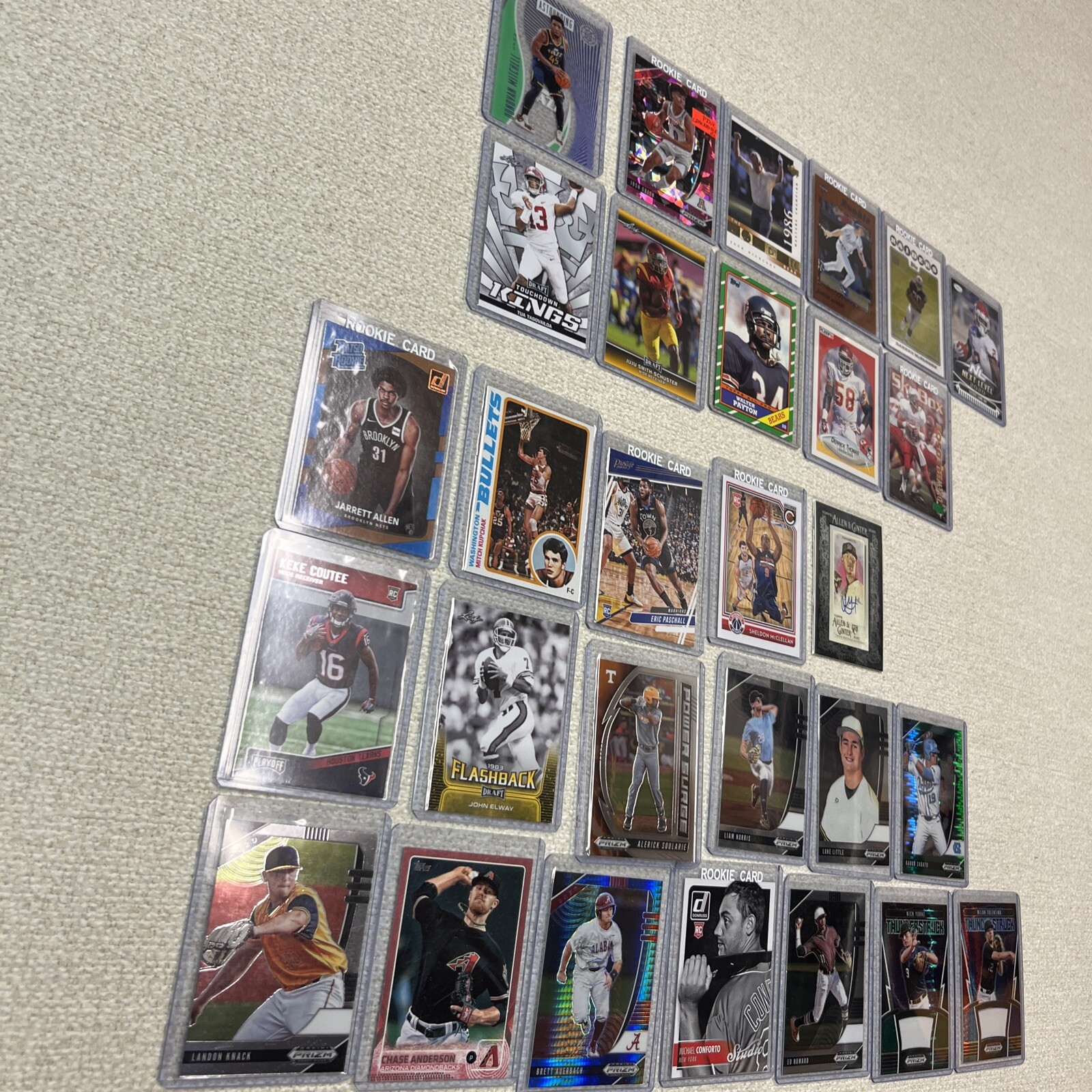 TUA RC JuJu Smith Schuster RC CeeDee Lamb RC Of 29 Card Lot