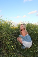 Canon EOS Rebel T7i 800D 18-55mm STM Lens DSLR Camera