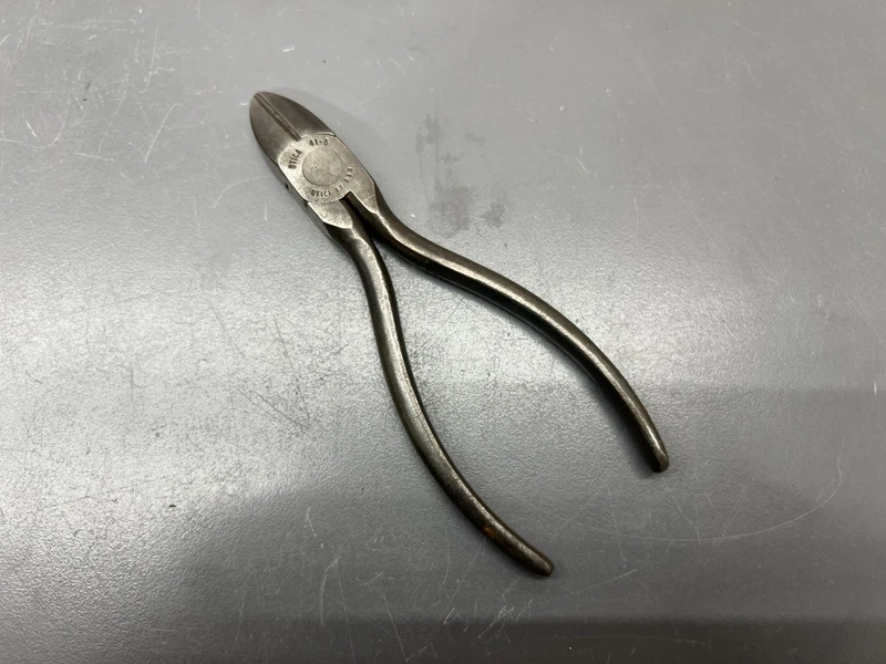 Utica 5-inch diagonal cutting pliers, USA
