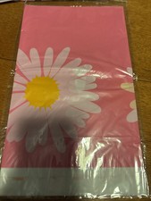 Daisy Party Tablecloth Pink