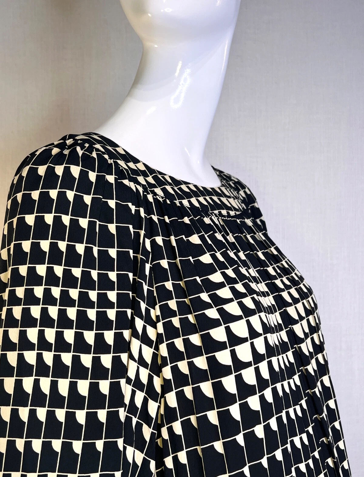 Abito midi CELINE by Hedi Slimane crema e nero stampa ottica taglia M FR38 nuovo senza etichette