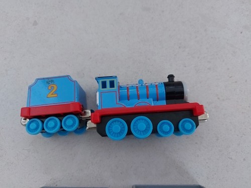 Thomas the Tank Engine Take and Play 5x Trains Vehicles Accessories Bundle - Picture 2 of 5