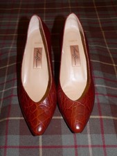 Vintage AMALFI Brown Leather "Croc" Textured MONICA Heels, Italy, 7.5B US