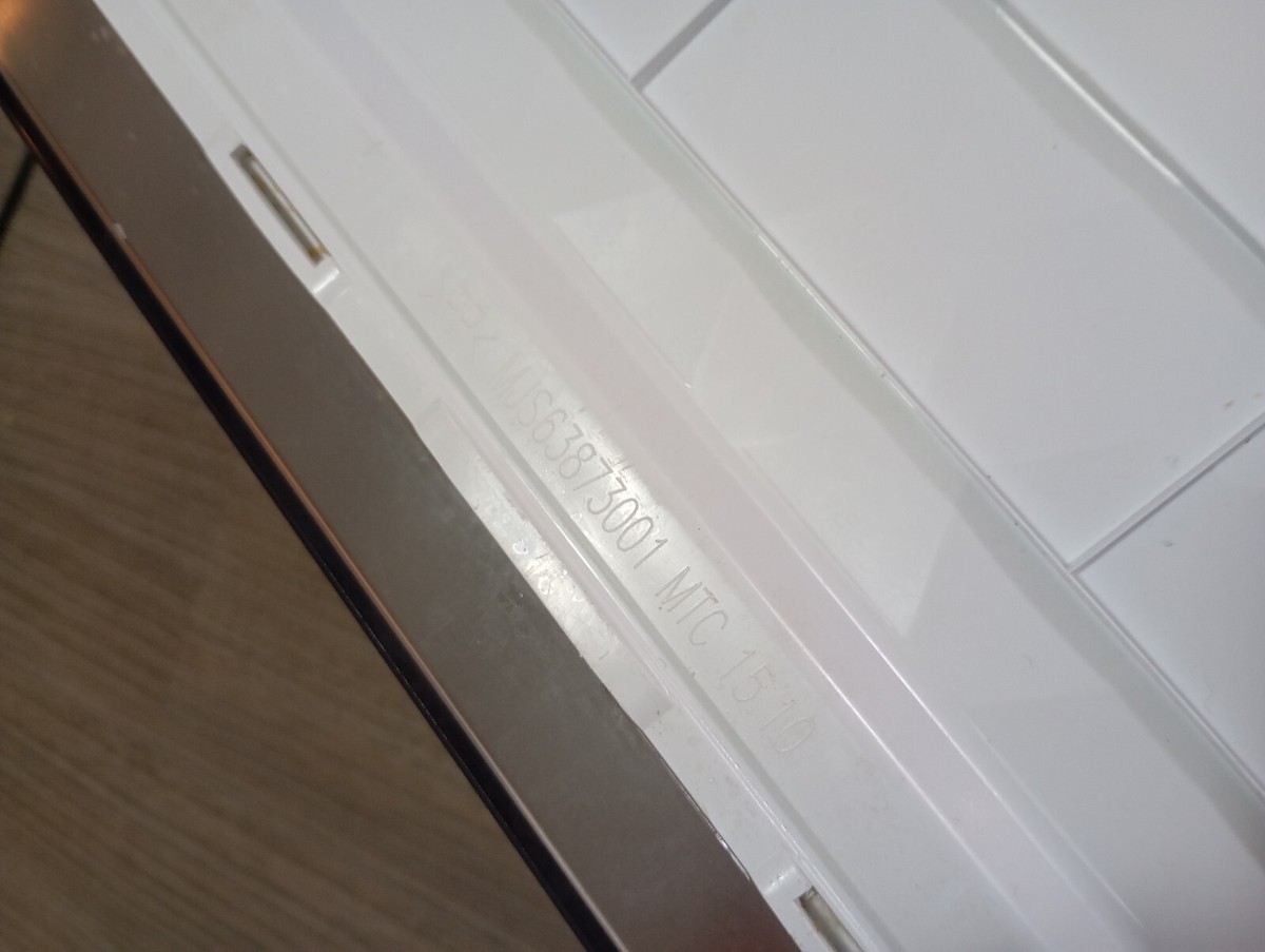 Bac (partie congélateur) d'origine Frigo, Réfrigérateur, Congélateur 00448601 BOSCH, GAGGENAU
