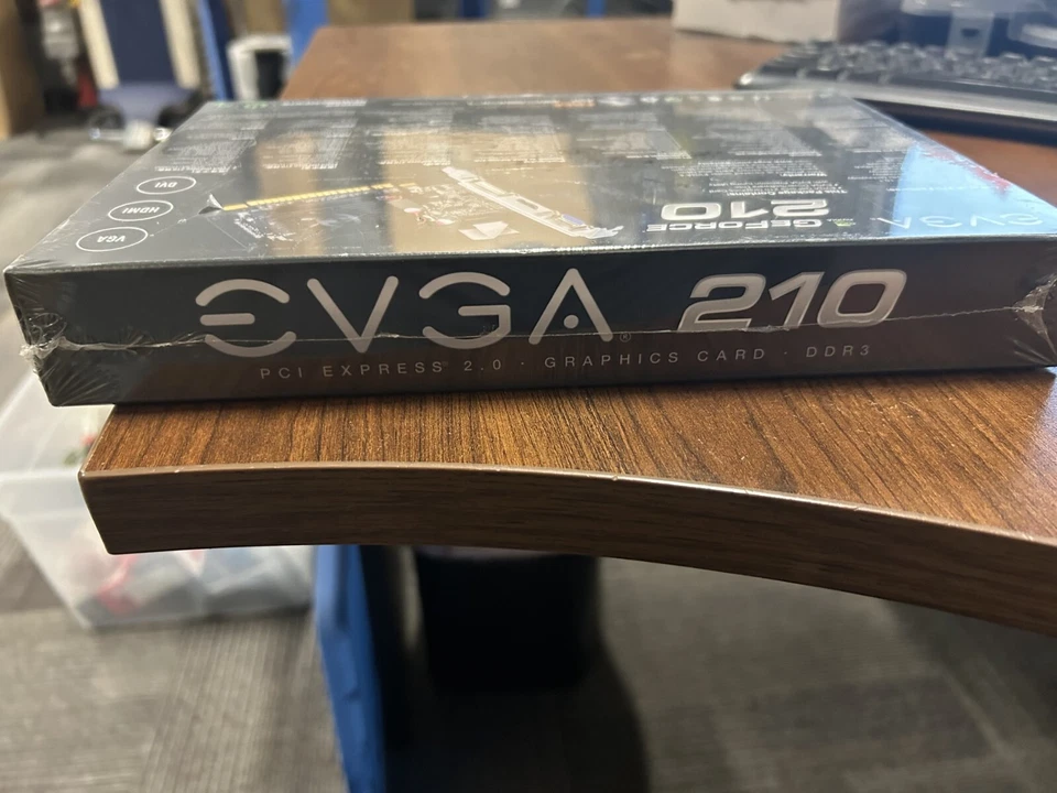 EVGA NVIDIA GeForce 210 (512-P3-1310-LR) 512MB DDR3 SDRAM PCI Express Video Card - Image 3 of 4