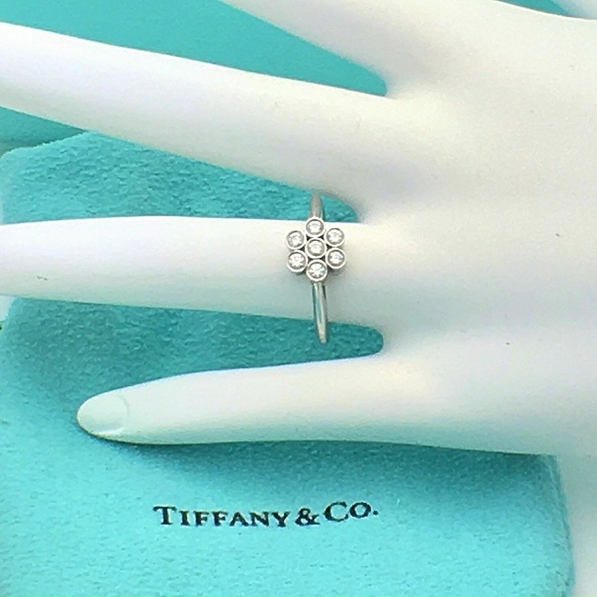 Tiffany & Co Diamond Flower Ring Bezel Set Rounds 0.30 tcw F