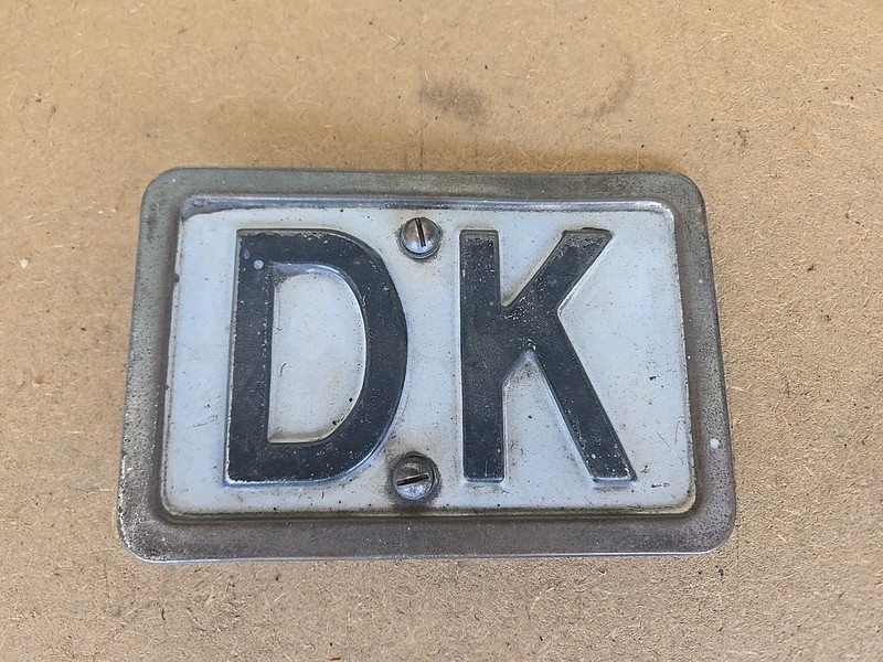 FRANCE LICENSE PLATE. DK