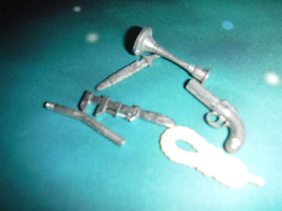 Juego de mesa Clue 1979 de metal y plástico Foto 2 de 3