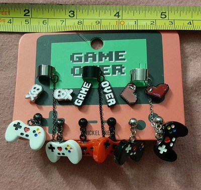 CUTE Game Over Game Controller Gamer Cuff Earring Set Hot Topic Video Games