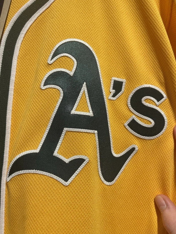 Oakland Athletics 正品金色球衣男式 40 码(中号)耐克 MLB 缝合 — 第 3/4 张图片