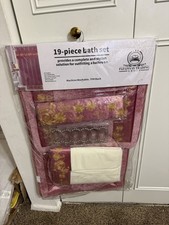 Papapiyay Trading Group 19-Piece Gold Floral Bathroom Accessory Set