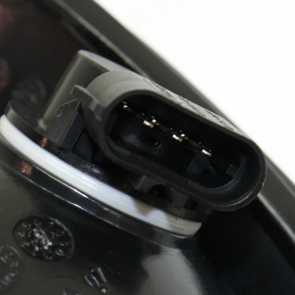 For Ford E-150/E-250/E-350 1992-2000 Turn Signal/Corner Light Passenger Side - Image 3 of 4