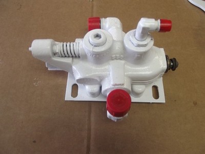 bobcat 610 variable speed valve