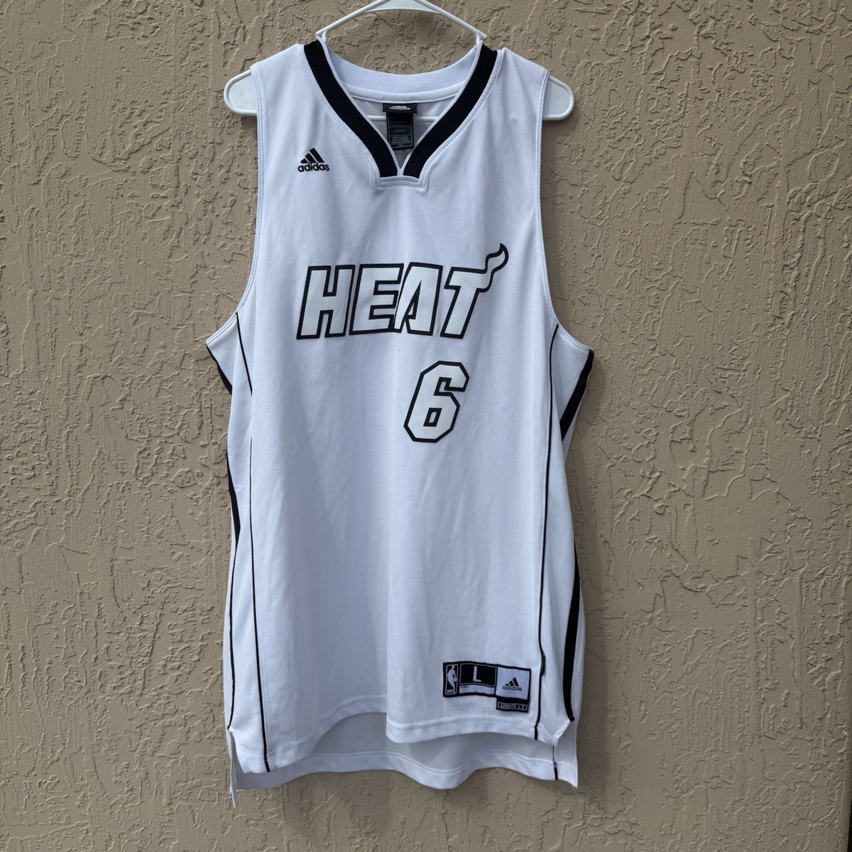 Adidas LeBron James #6 Miami Heat White Hot NBA Jersey Size Large
