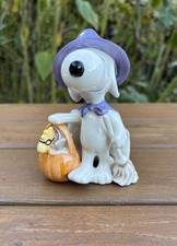 Lenox Halloween Peanuts SNOOPY'S BEWITCHING TREATS Figurine Woodstock in Pumpkin