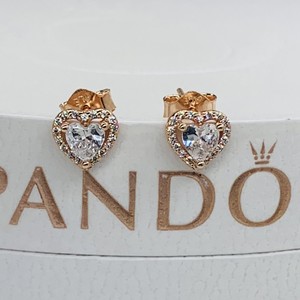 Sparkling Elevated Heart Stud Earrings 2025