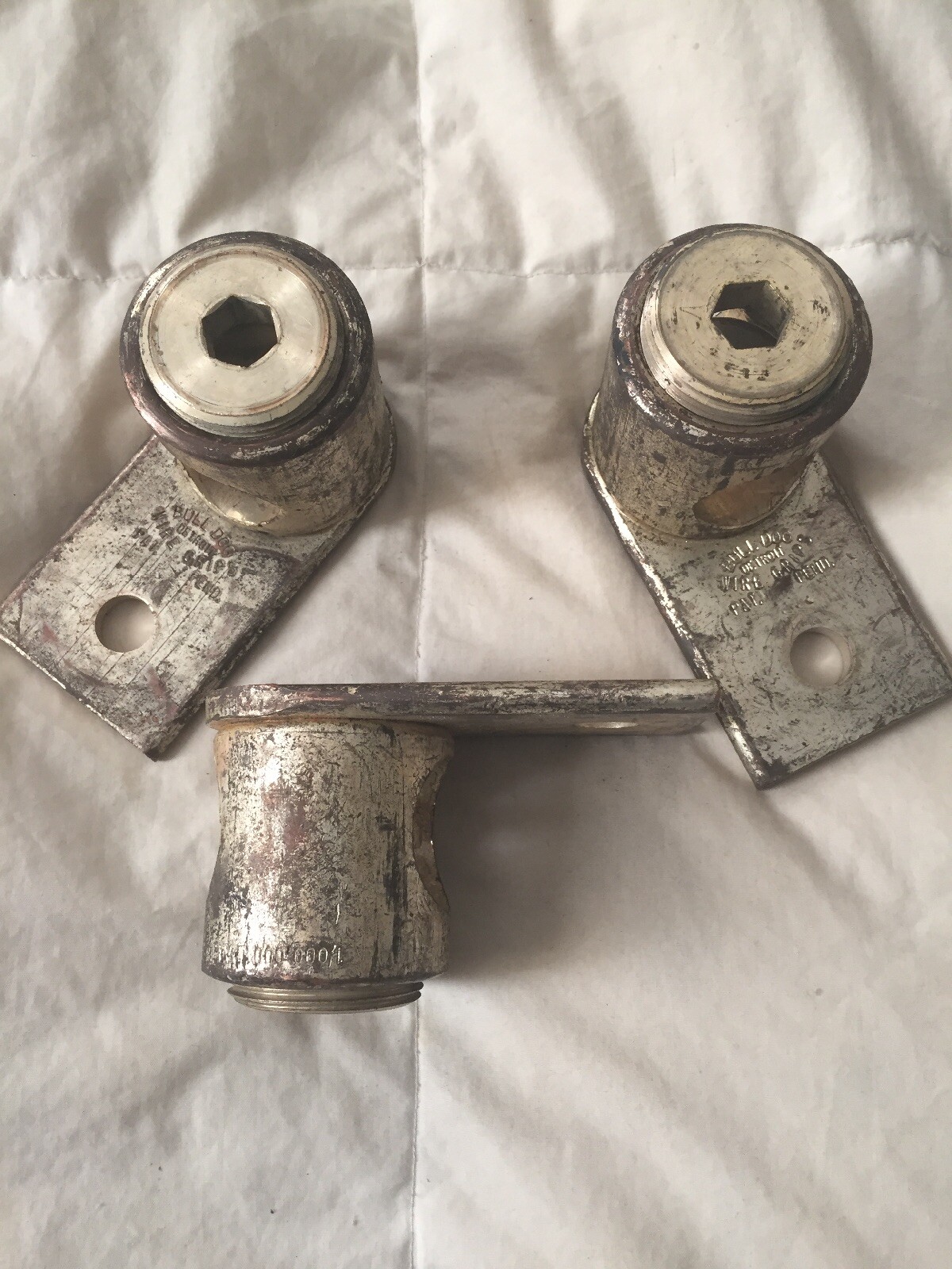 BULLDOG WIRE GRIPS DETROIT MECHANICAL LUG 1000 MCM KCM HEAVY DUTY 500