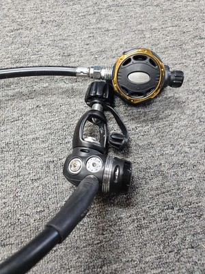 Aqualung Legend Regulator Gold+Black Tec