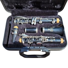 Yamaha Advantage YCL 200ADII Clarinet Bb Yamaha With Mouthpiece and Hard Case