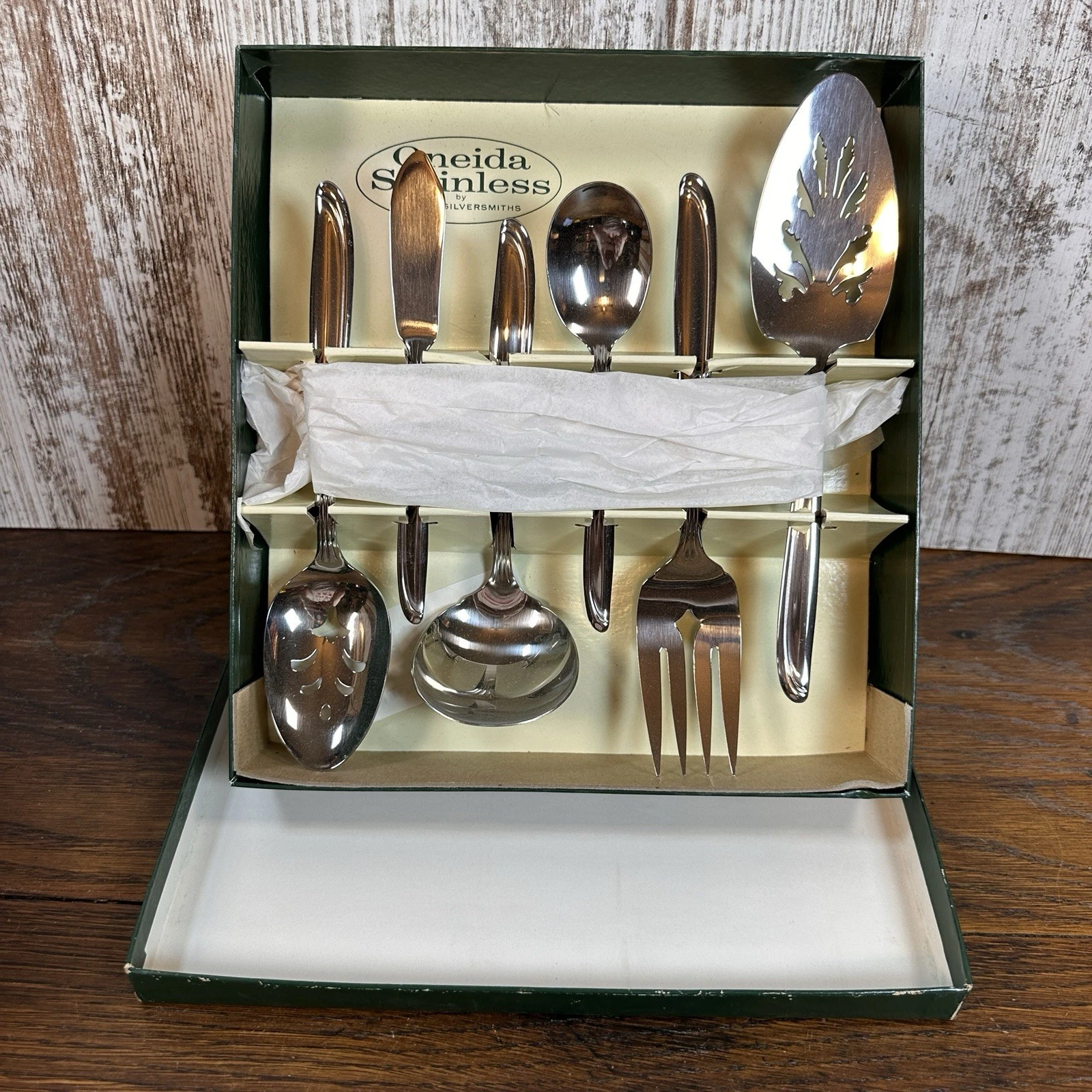 Oneida Stainless 6 Pc Hostess Serving Set w Box Ladle Spoon Fork Cake Server