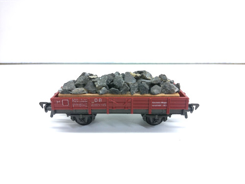 Fleischmann H0 Niederbordwagen mit Ladung 461024x05 - DB - ohne OVP # 8472 | Zustand: Gebraucht