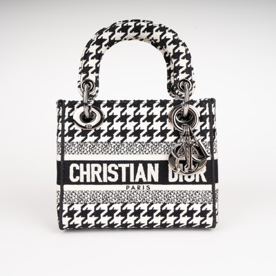 Dior Lady D-Lite Bag   Black & White Houndstooth Embroidery