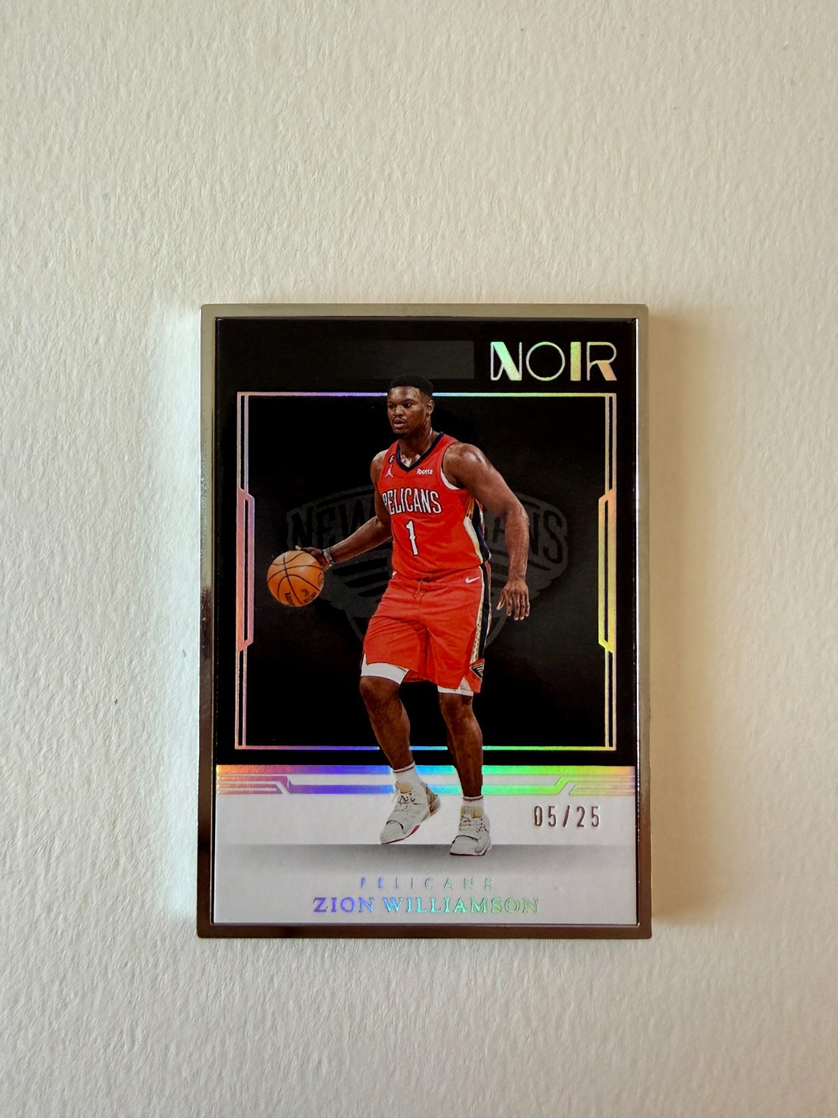 2022-23 Panini Noir #203 Pelicans Zion Williamson Silver Metal Frame 5/25
