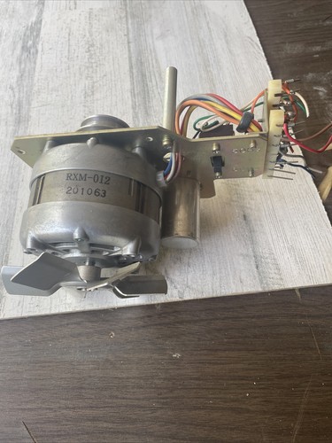 Pioneer RT-1020L Capstan Motor Assembly Reel To Reel Deck RXM-012