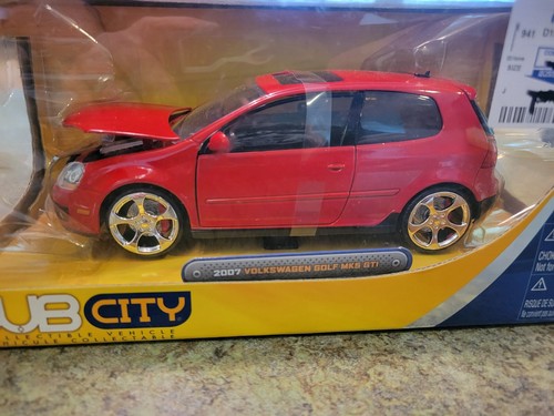 2007 Dub City Jada Red Volkswagen Golf MK5 GTI Diecast 1:24 ~ SEALED - Picture 3 of 9