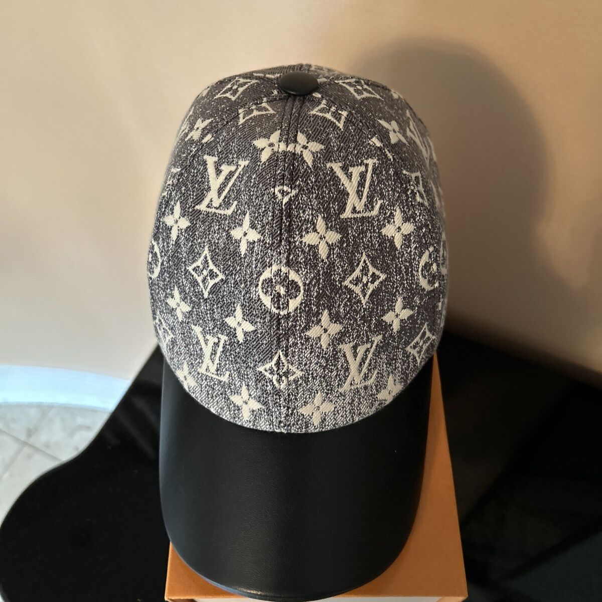 New Auth Women’s Louis Vuitton Black Denim Leather Monogram Jacquard Cap  Hat Med