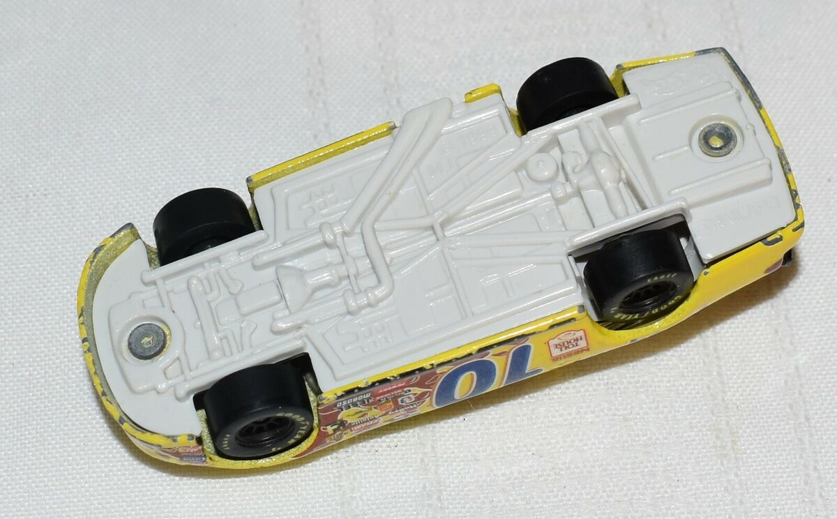 1999 Hot Wheels Ford Nesquik #10 Race Car, Made in Thailand