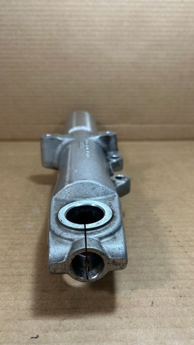 Harley Davidson OEM Trike Lower Right Fork Slider 19-25 RH Tri Glide 45400215 - Picture 9 of 13