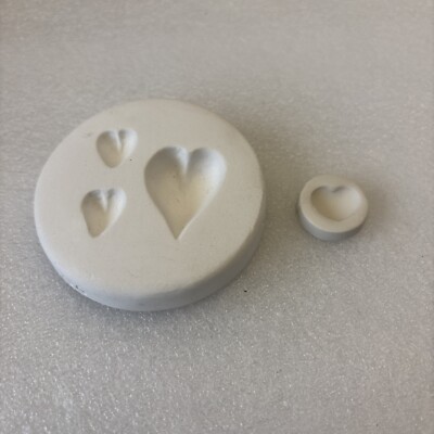 2008 White Gothic Studio Casting Mold Hearts