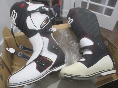 NOS Fox Racing White & Black F3 2008 BOOTS SIZE 10 MENS  display picture 1