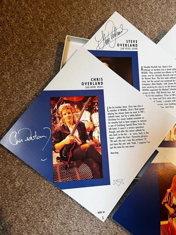 FM British Rock Band. Let Love Be The Leader 7” Box Set. Autographed Band Pics. - Image 2 of 4