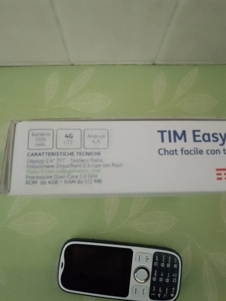 TIM EASY 4G  + TELEFONO PER ANZINI - Immagine 2 di 4