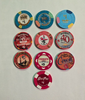 Las Vegas Nv Lot of 9 Casino Chips $1/$5/$40 Golden Nugget More