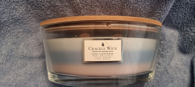 Crackle Wick Oval Kerze 485g PEACEFUL HIDEAWAY Lavendel Eukalyptus Vanille