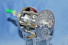 VINTAGE FISHING REEL BRONSON J.C. Higgins 7 FISH Engraved Baitcasting 537.3103