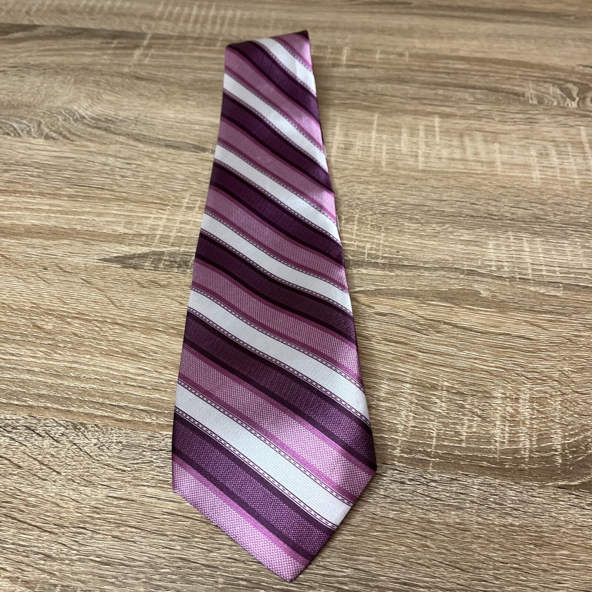 shiny purple tie
