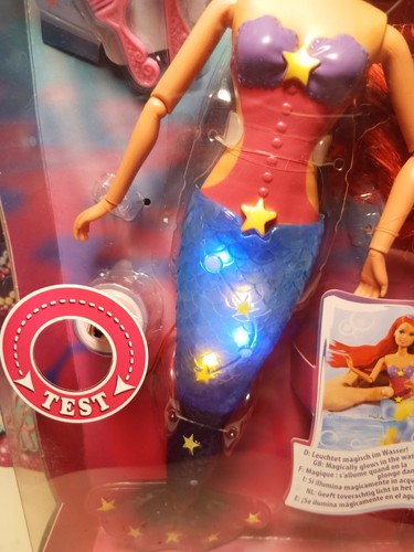 BAMBOLA STEFFI LOVE MAGIC LIGHT MERMAID CON I SUOI ACCESSORI LUMINOSA B - Foto 3 di 8